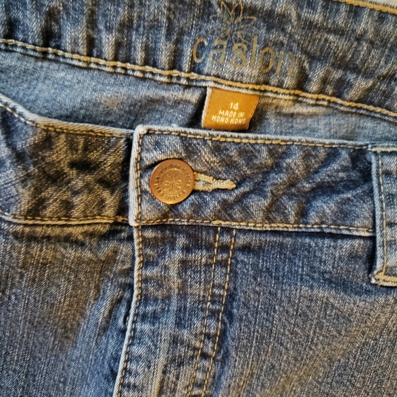 JEANS - Picture 3 of 3